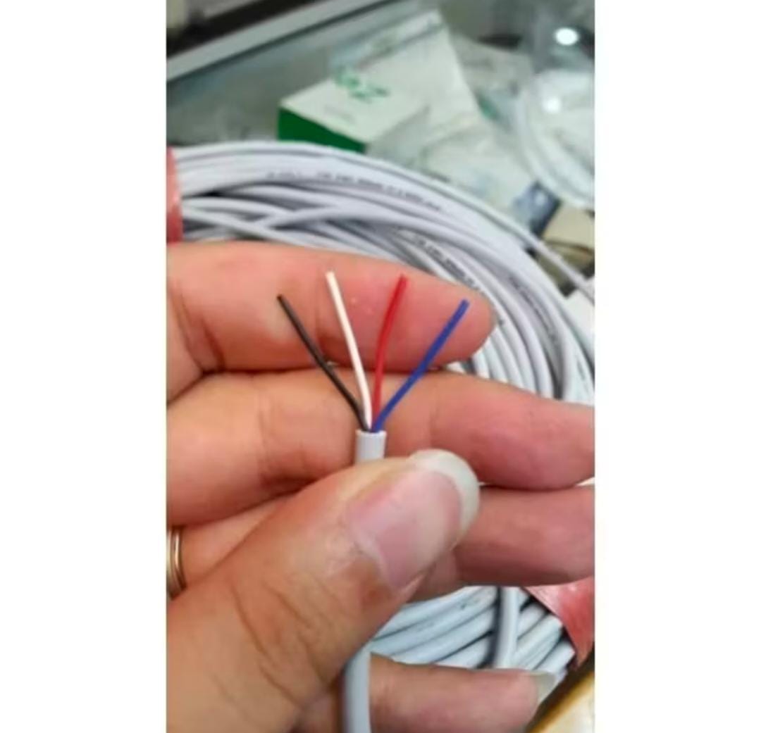 KABEL SUPREME ISI 4 ( PER METER )